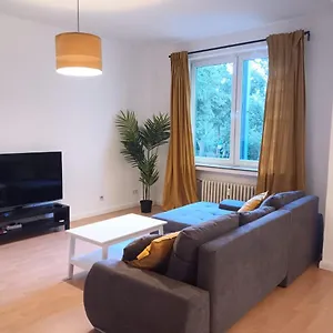 Spacious 70sqm In Popular Location Apartment Düsseldorf